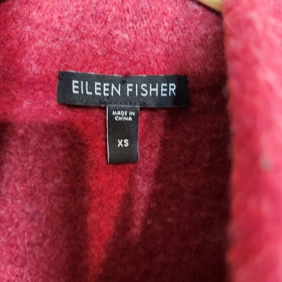 Eileen Fisher Women's Wool Coat Jacket Size XS Pockets Big Buttons Boxy READ - Picture 10 of 14
